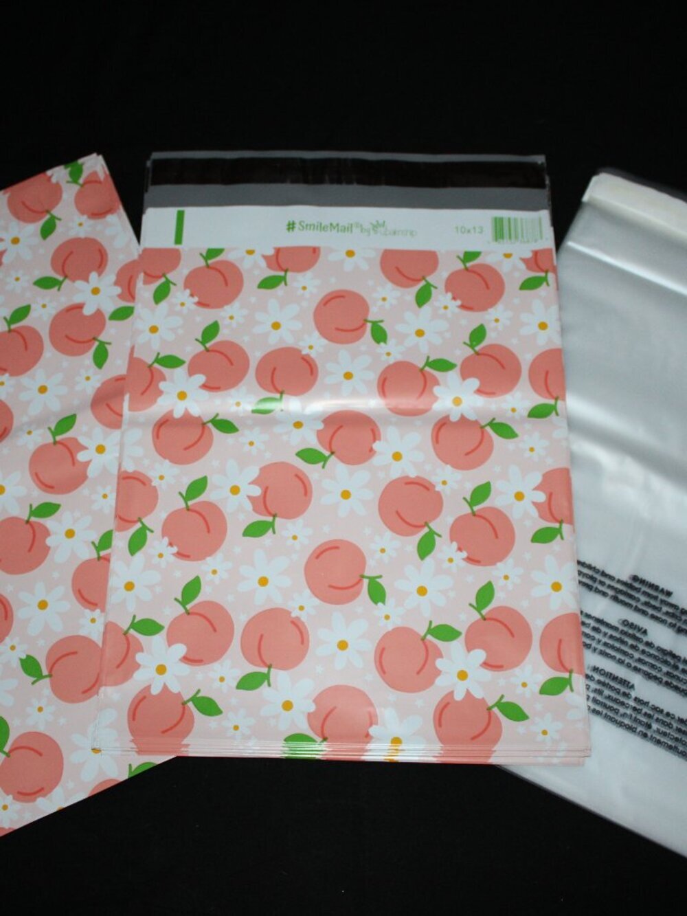 50 pcs - 25 10x13 Juicy Peaches Poly Mailers & 25 10x13 Clear Self Seal Bags